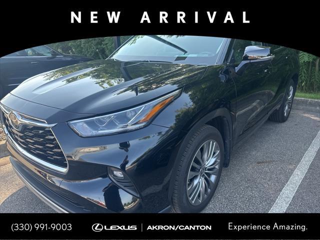 used 2021 Toyota Highlander car, priced at $40,990
