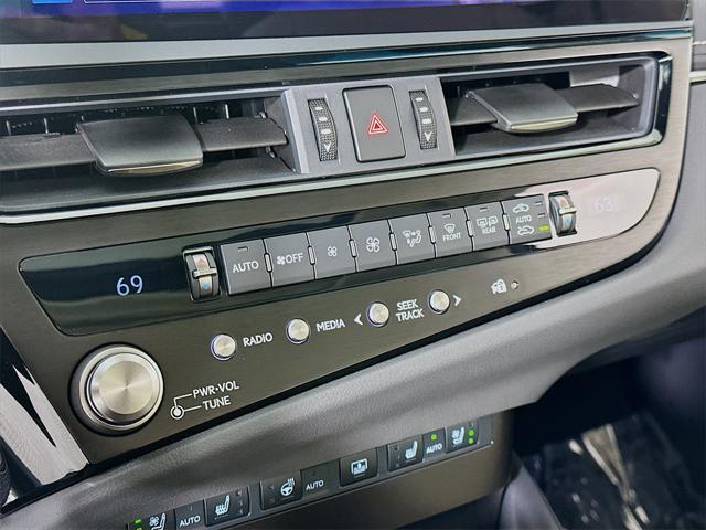 used 2025 Lexus ES 300h car, priced at $54,990