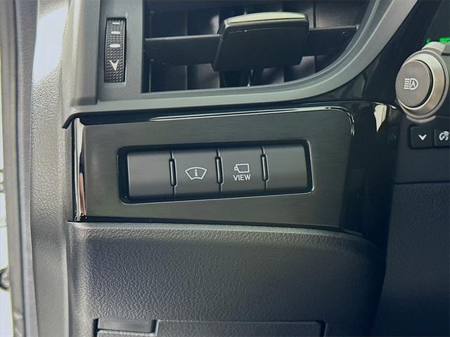 used 2025 Lexus ES 300h car, priced at $54,990