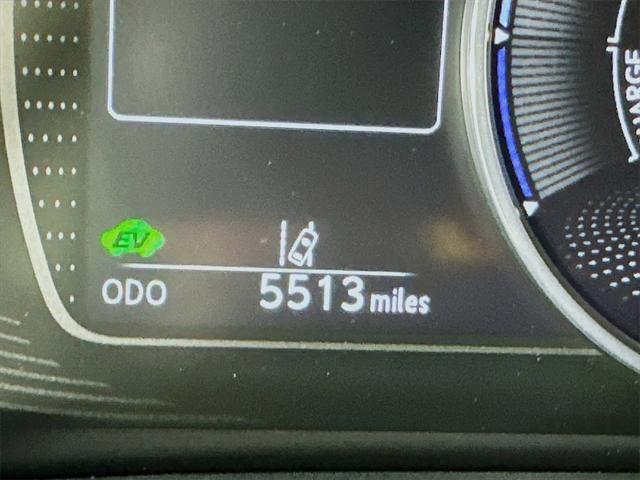 used 2025 Lexus ES 300h car, priced at $54,990