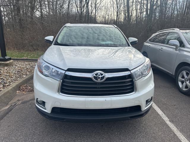 used 2015 Toyota Highlander car, priced at $22,317