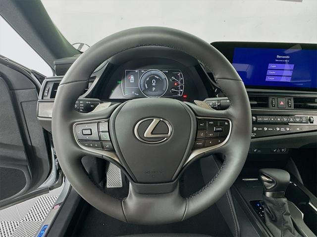 new 2025 Lexus ES 300h car, priced at $51,394