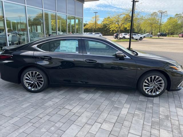 new 2025 Lexus ES 300h car, priced at $54,839