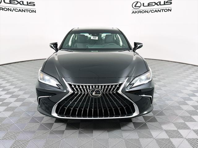 new 2024 Lexus ES 350 car, priced at $47,017