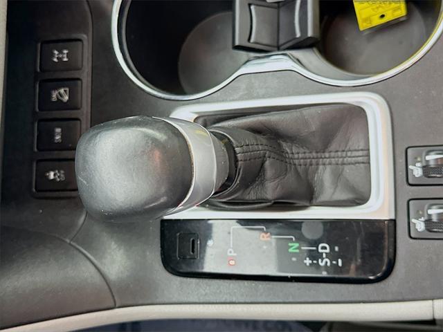 used 2017 Toyota Highlander car, priced at $22,490