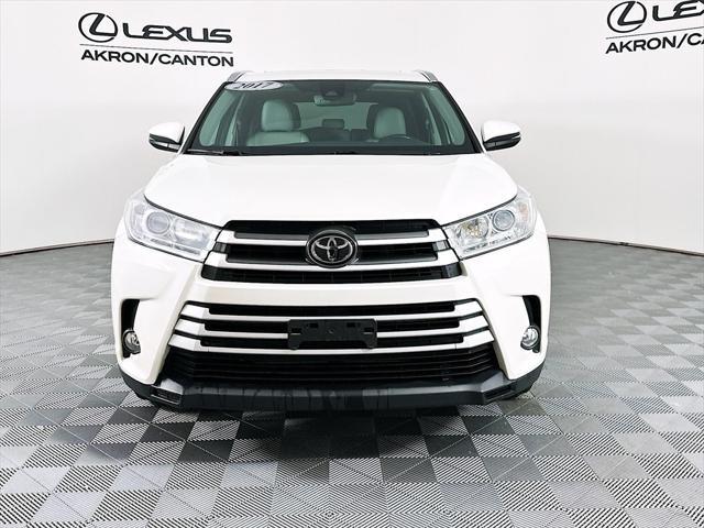 used 2017 Toyota Highlander car, priced at $22,490