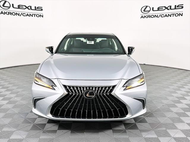 new 2025 Lexus ES 350 car, priced at $56,444