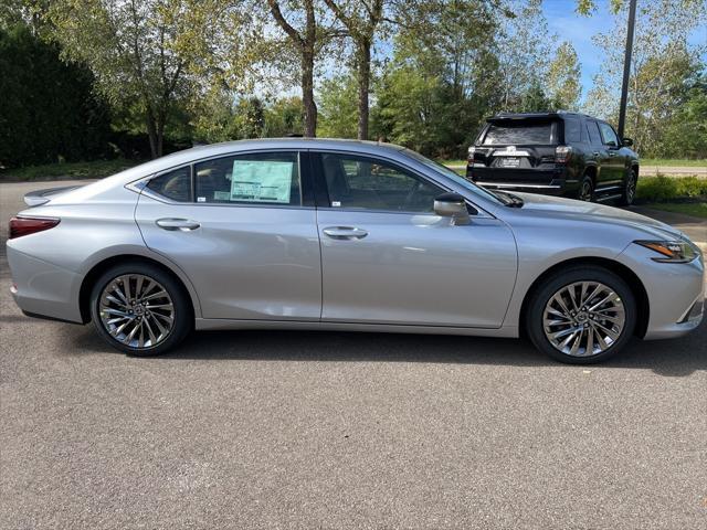 new 2025 Lexus ES 350 car, priced at $56,444