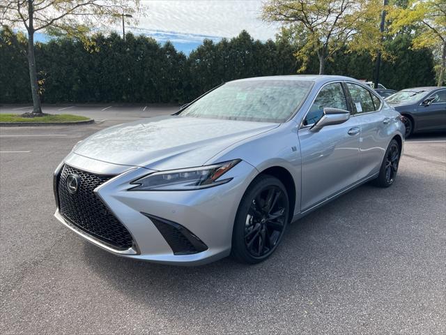 new 2025 Lexus ES 300h car, priced at $53,109