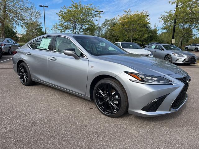 new 2025 Lexus ES 300h car, priced at $53,109