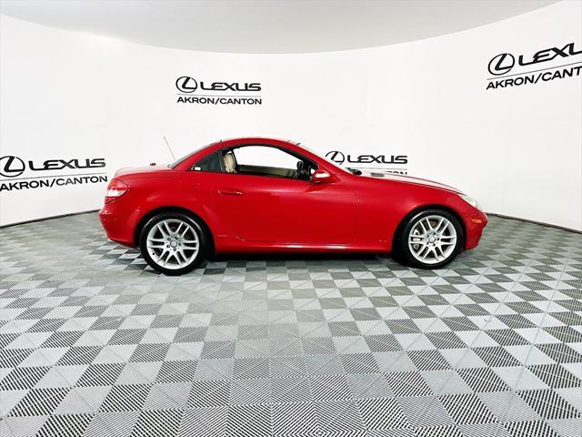 used 2007 Mercedes-Benz SLK-Class car, priced at $10,990