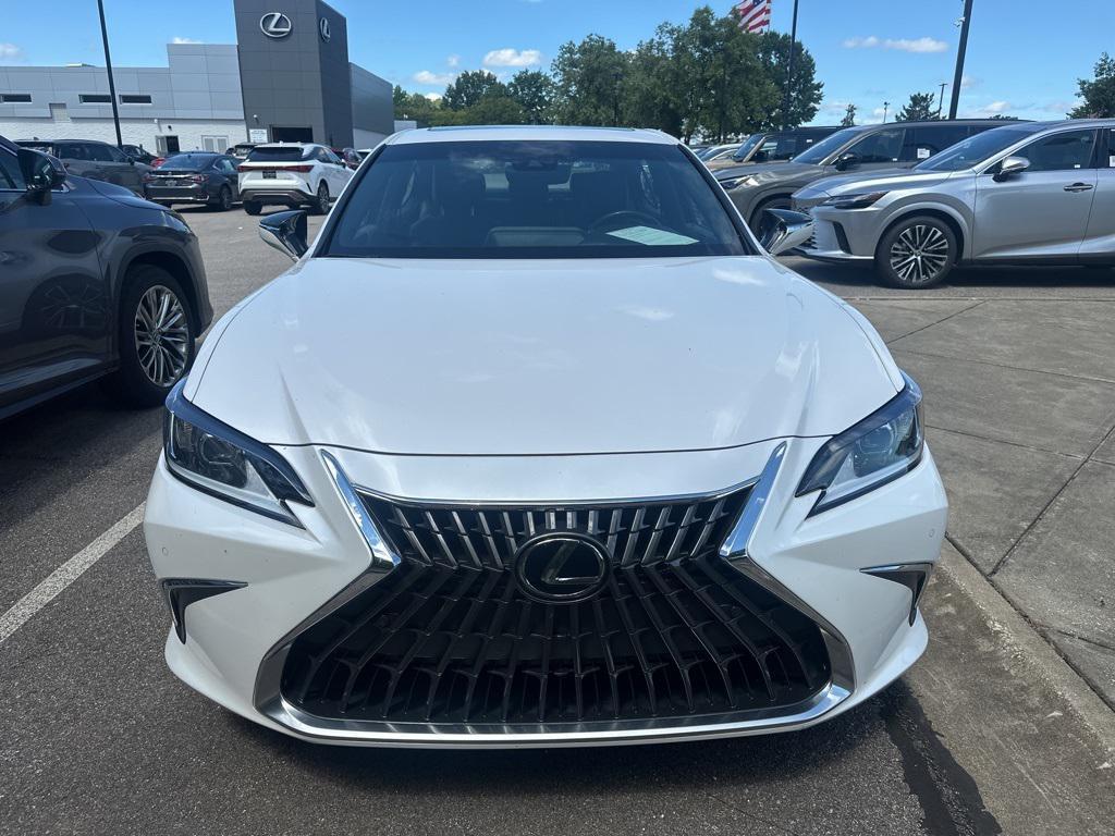 used 2023 Lexus ES 350 car, priced at $37,990