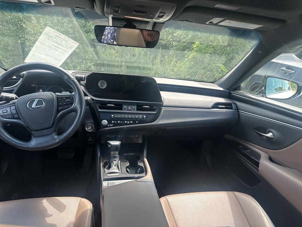 used 2023 Lexus ES 350 car, priced at $37,990