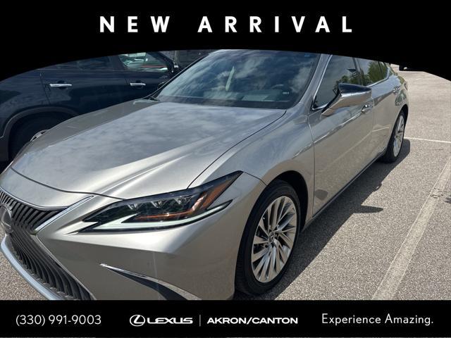 used 2020 Lexus ES 300h car, priced at $41,990