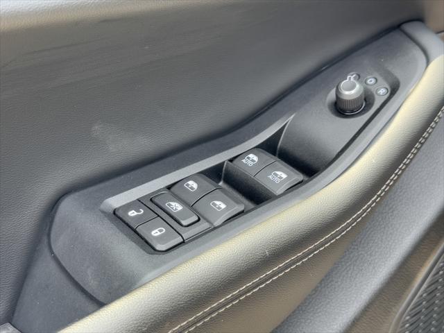 used 2023 Jeep Grand Cherokee L car, priced at $30,699