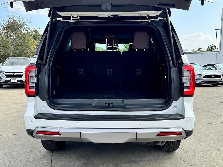 used 2023 Ford Expedition car, priced at $37,400