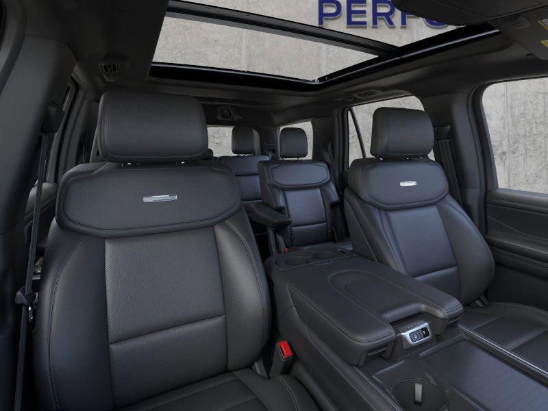 new 2025 Ford Expedition car, priced at $78,336