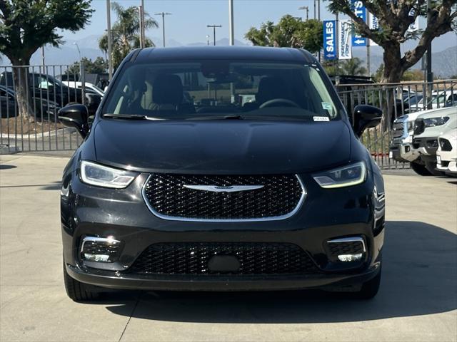 used 2024 Chrysler Pacifica car, priced at $26,295