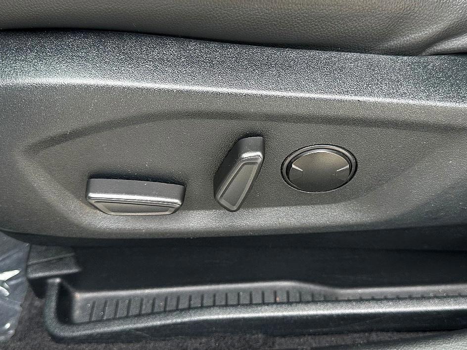 used 2022 Ford Edge car, priced at $22,485