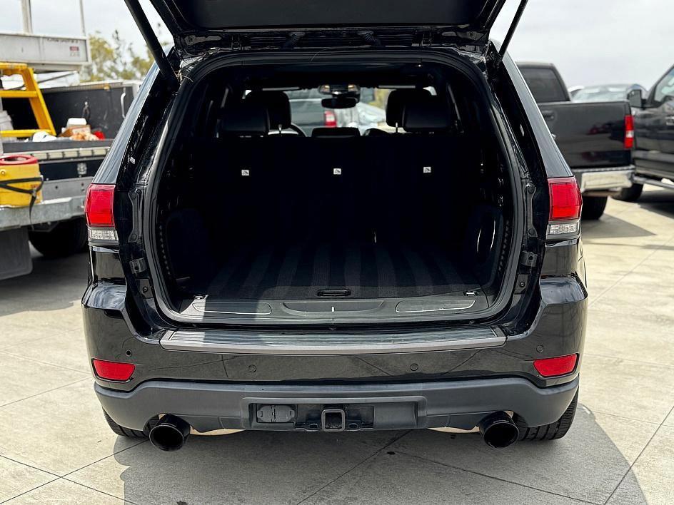 used 2021 Jeep Grand Cherokee car, priced at $32,999