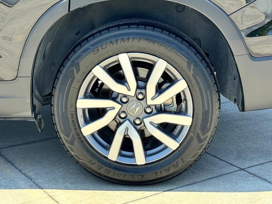 used 2021 Honda Pilot car, priced at $27,500