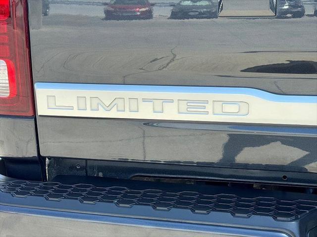 used 2018 Ram 1500 car