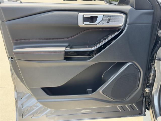 used 2023 Ford Explorer car, priced at $40,999