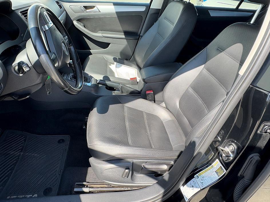 used 2013 Volkswagen Jetta car, priced at $5,900
