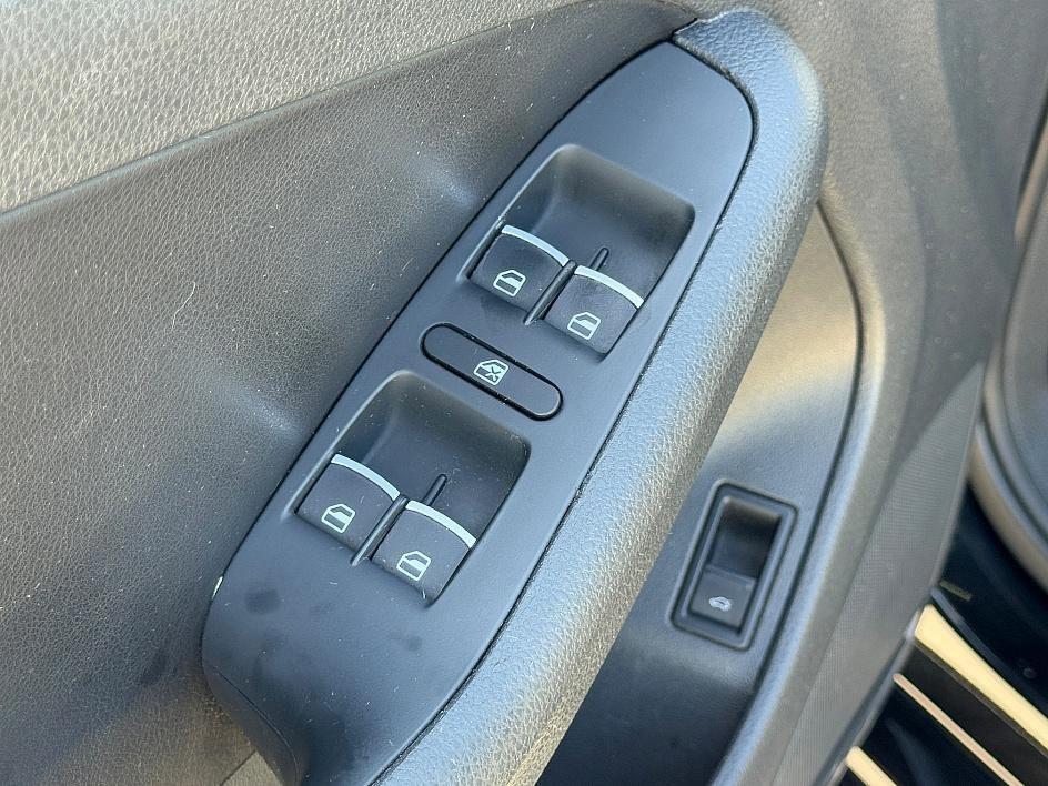 used 2013 Volkswagen Jetta car, priced at $5,900