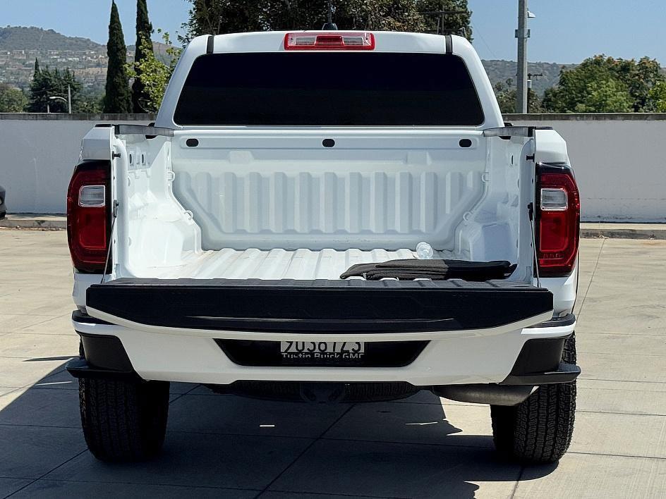 used 2024 GMC Canyon car, priced at $34,900