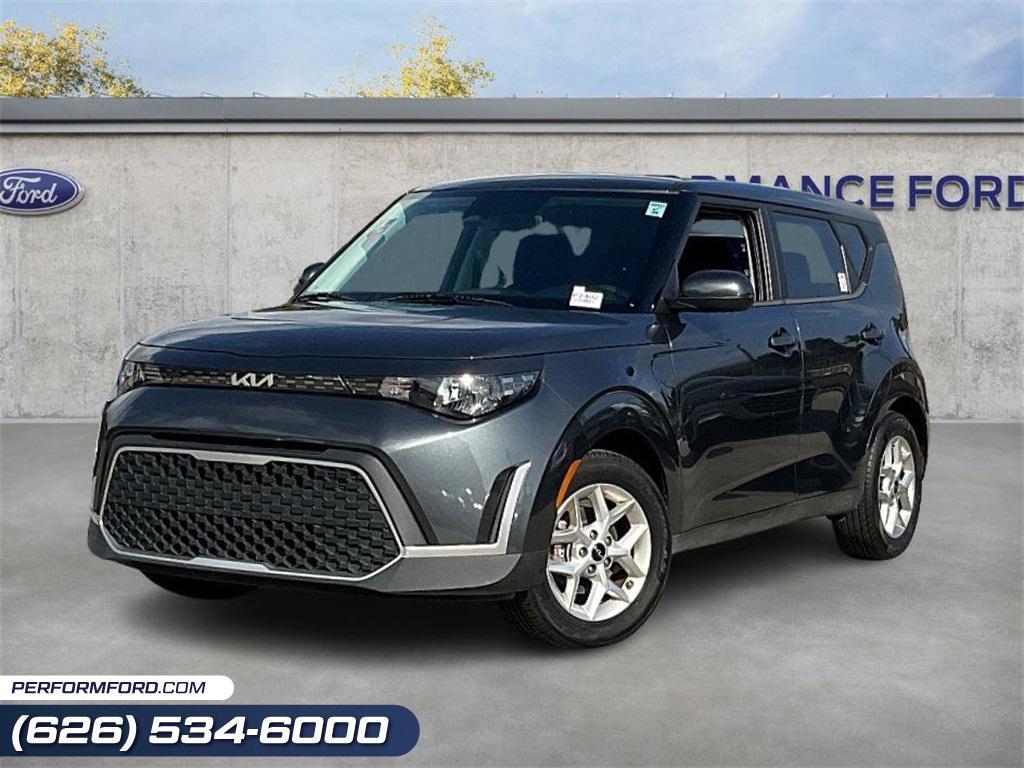 used 2023 Kia Soul car, priced at $15,781