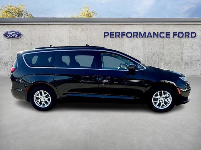 used 2022 Chrysler Pacifica car, priced at $23,025