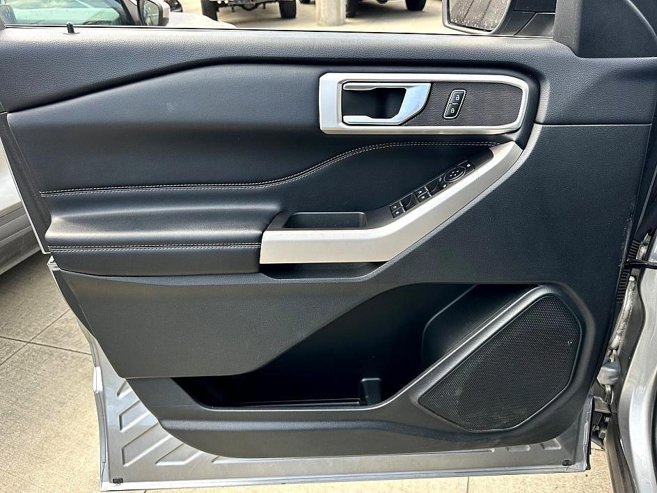 used 2023 Ford Explorer car, priced at $24,980