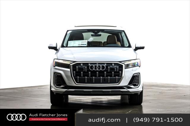 new 2025 Audi Q7 car, priced at $75,510