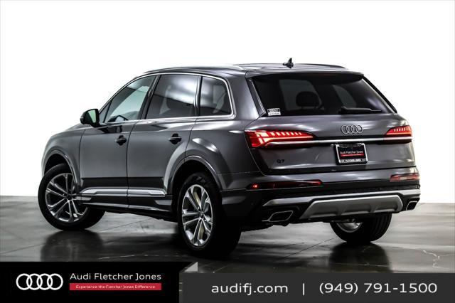 new 2025 Audi Q7 car, priced at $65,370