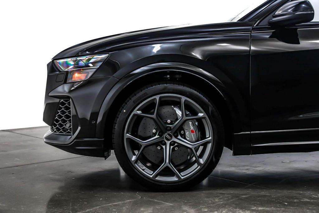 new 2025 Audi RS Q8 car, priced at $144,540