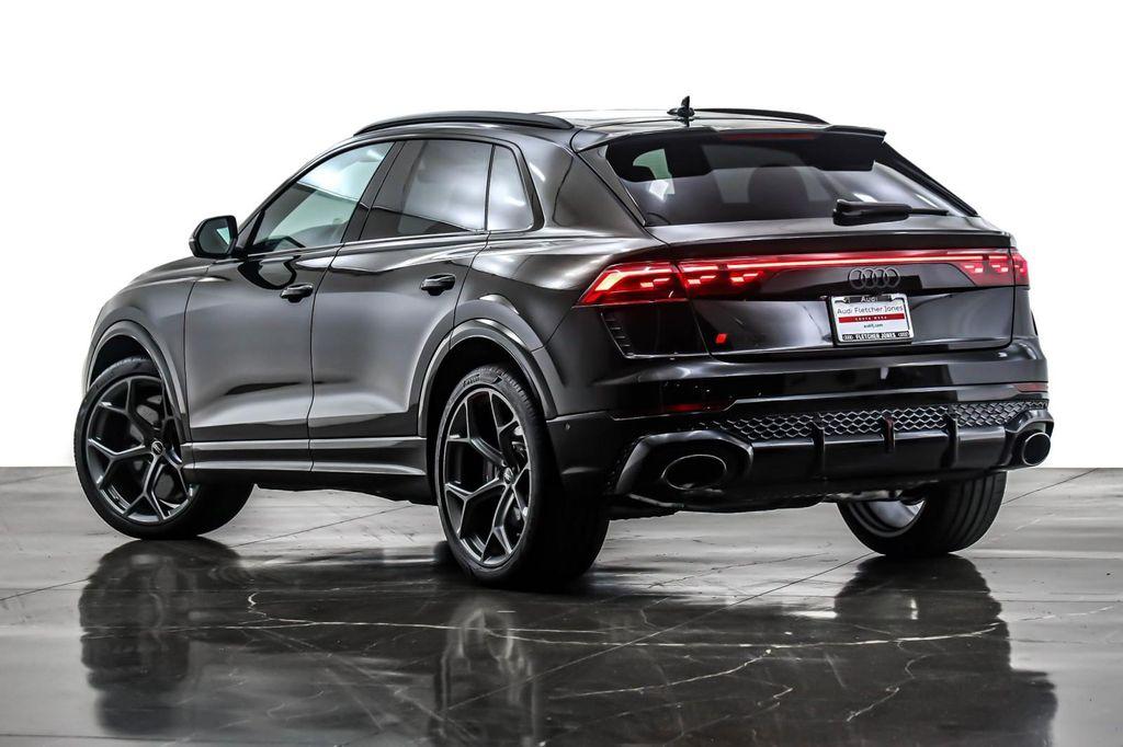 new 2025 Audi RS Q8 car, priced at $144,540
