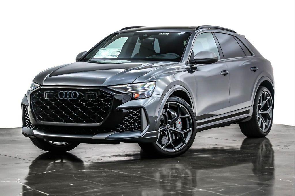 new 2025 Audi RS Q8 car, priced at $149,140