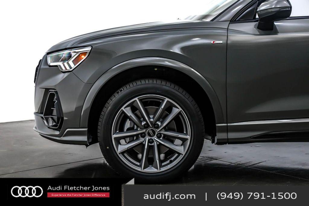 new 2025 Audi Q3 car, priced at $45,975