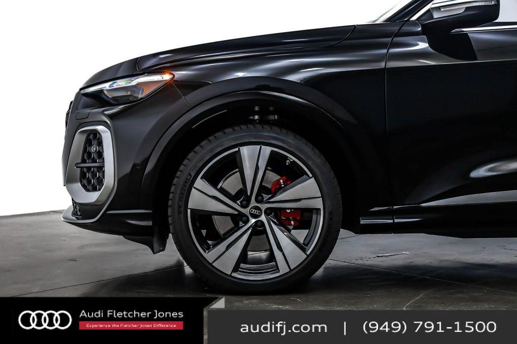 new 2025 Audi SQ5 car, priced at $74,990