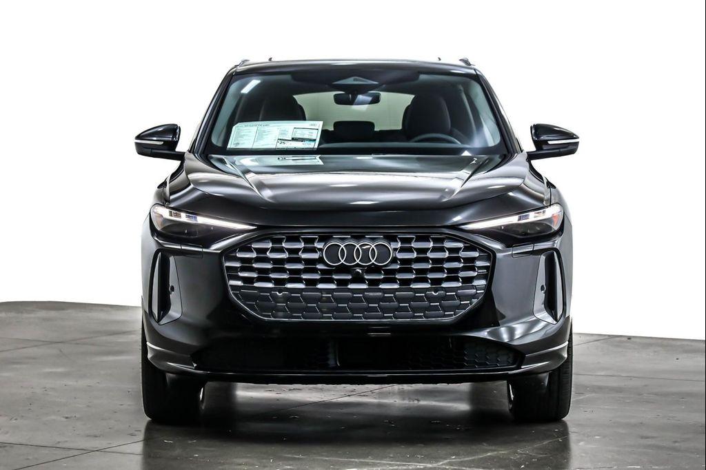 new 2025 Audi Q5 car, priced at $61,240