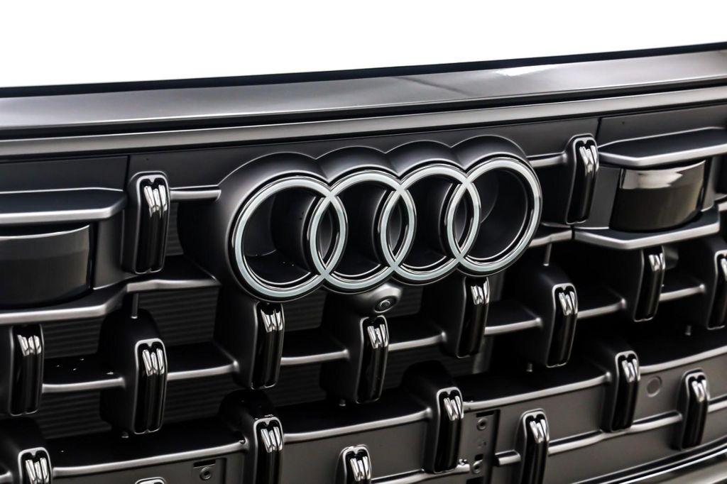 new 2025 Audi Q8 car, priced at $80,425