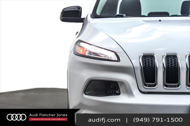 used 2017 Jeep Cherokee car, priced at $10,394