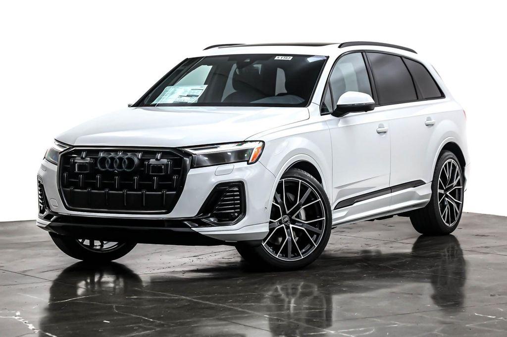 new 2025 Audi Q7 car, priced at $78,860