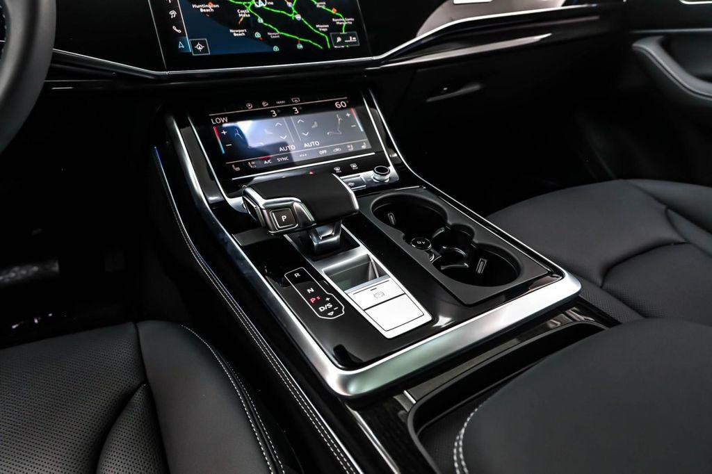 new 2025 Audi Q7 car, priced at $78,860