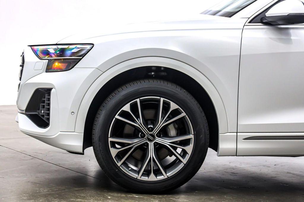 new 2025 Audi Q8 car, priced at $77,380