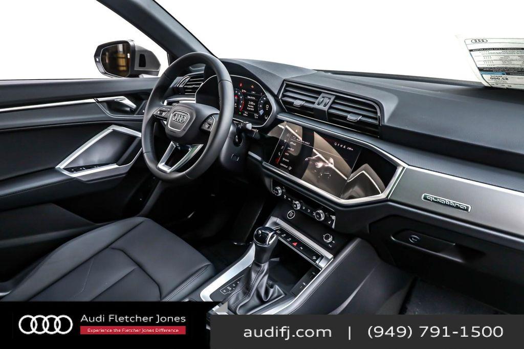 new 2025 Audi Q3 car, priced at $43,925