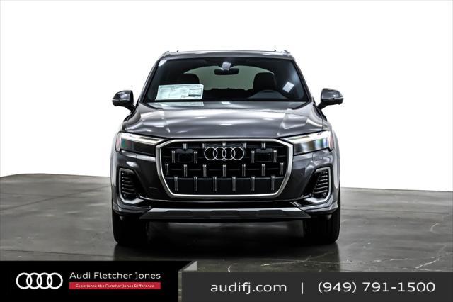 new 2025 Audi Q7 car, priced at $70,610