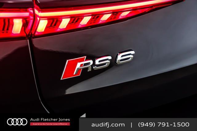 new 2025 Audi RS 6 Avant car, priced at $146,740
