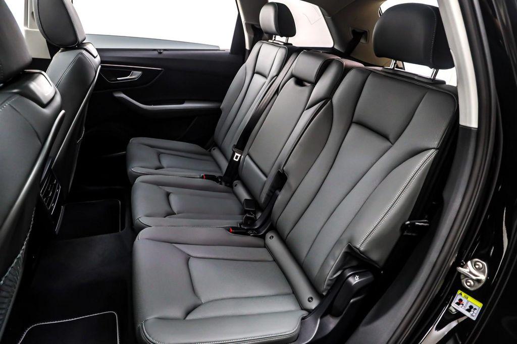 new 2025 Audi Q7 car, priced at $76,900
